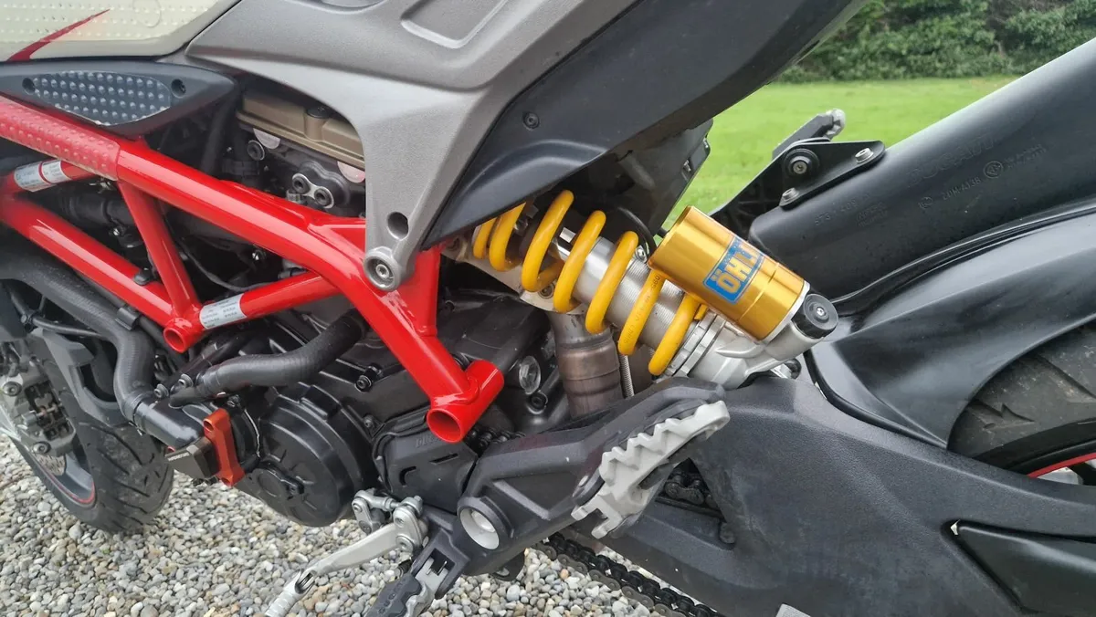 Ducati Hypermotard 939 SP. - Image 3