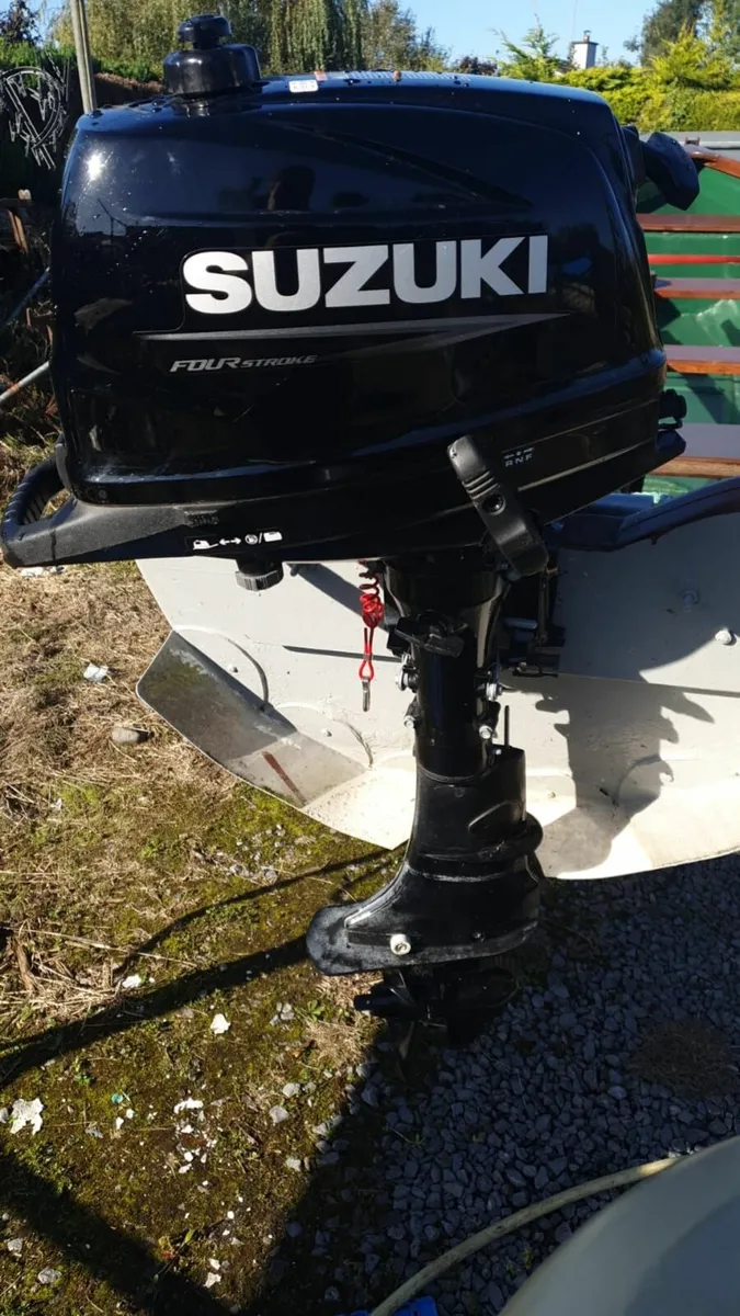 Suzuki Outboard Engines - Image 1