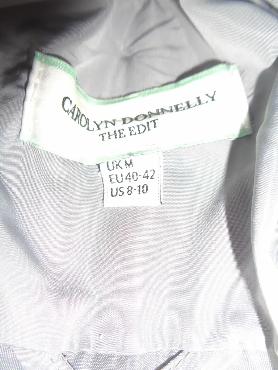Carolyn Donnelly Padded Jacket for Sale - Image 4