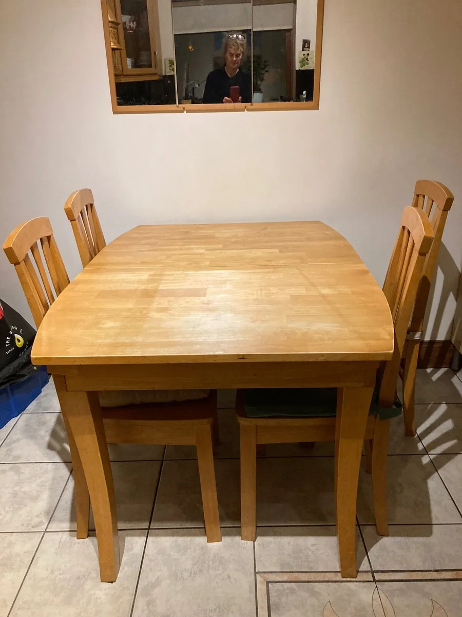 Dining table and chairs - Image 4