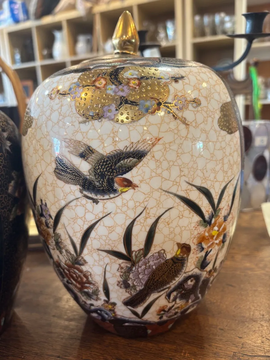 Pair of Hand-Painted Satsuma-Style Jars with Lids - Image 4