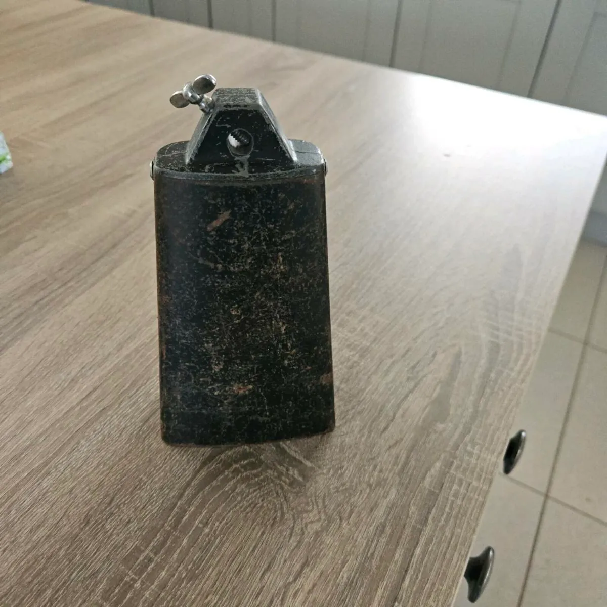 7 inch cow bell - Image 2