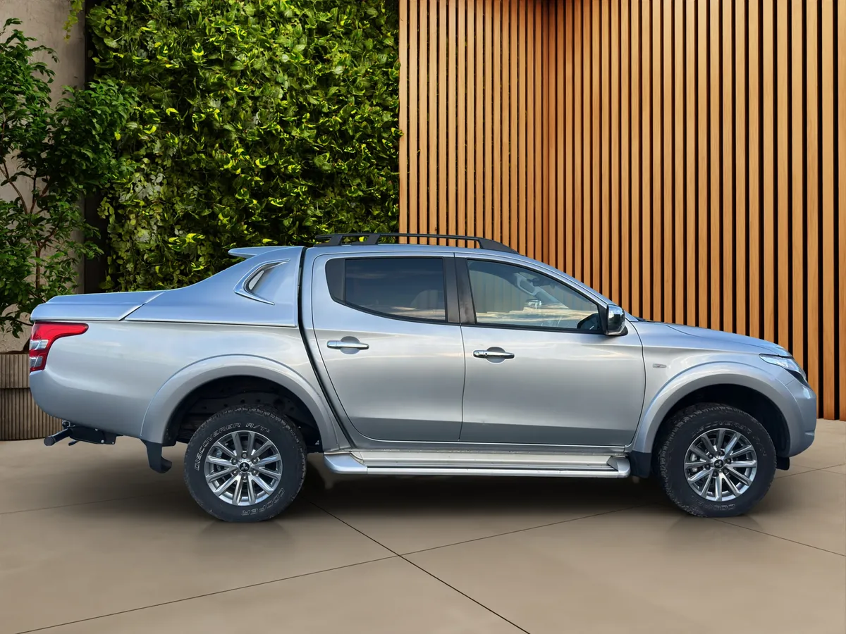 182 Mitsubishi L200 - Image 4
