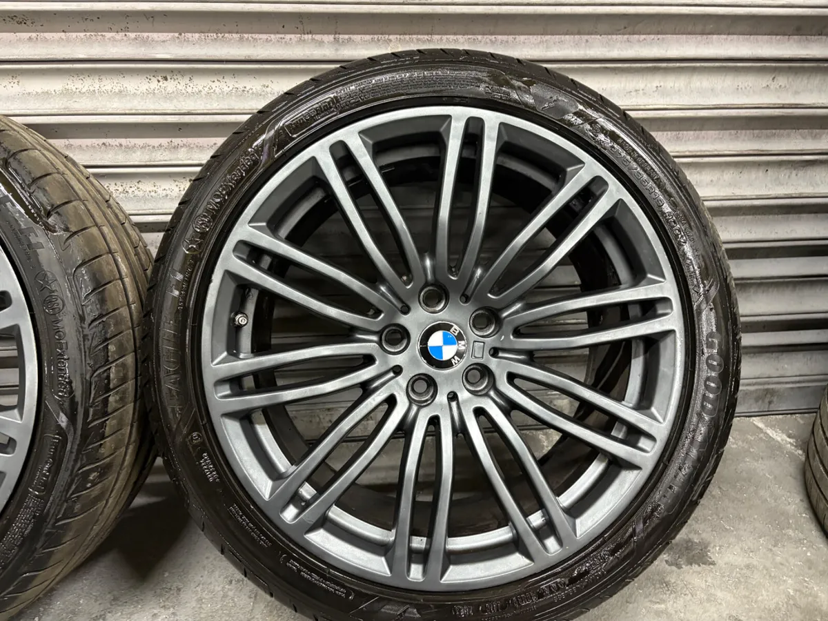BMW 5 Series M-Sport Alloys 19” - Image 3