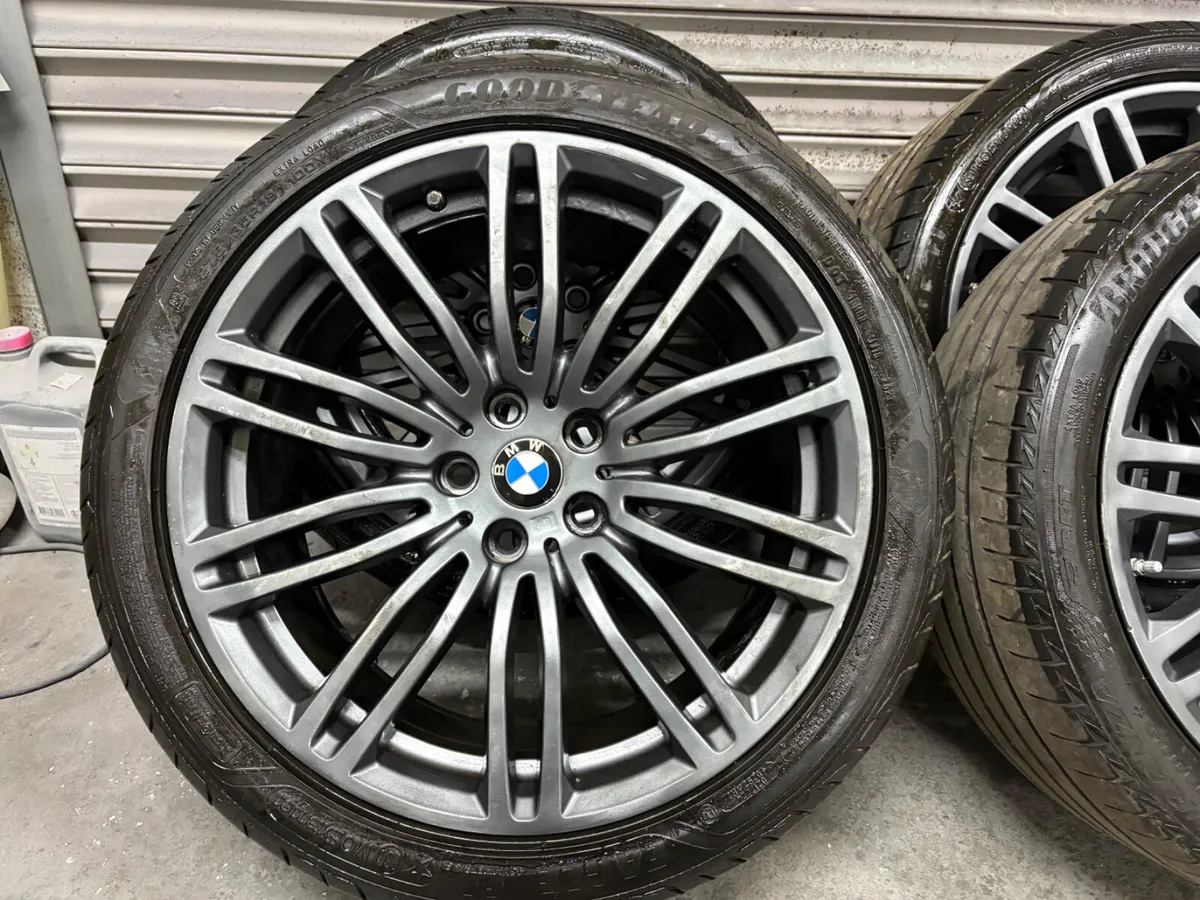 BMW 5 Series M-Sport Alloys 19” - Image 4