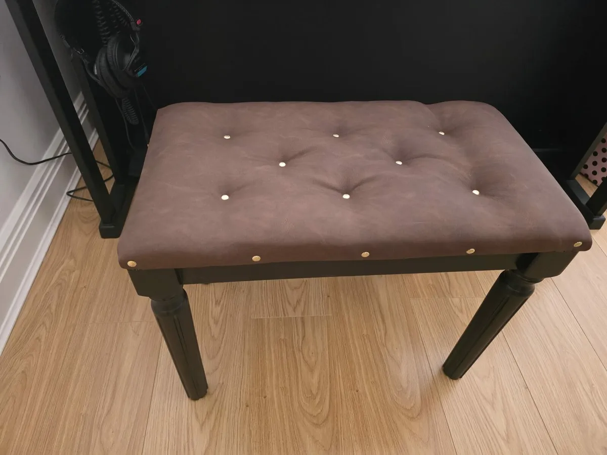 Piano stool - Image 1