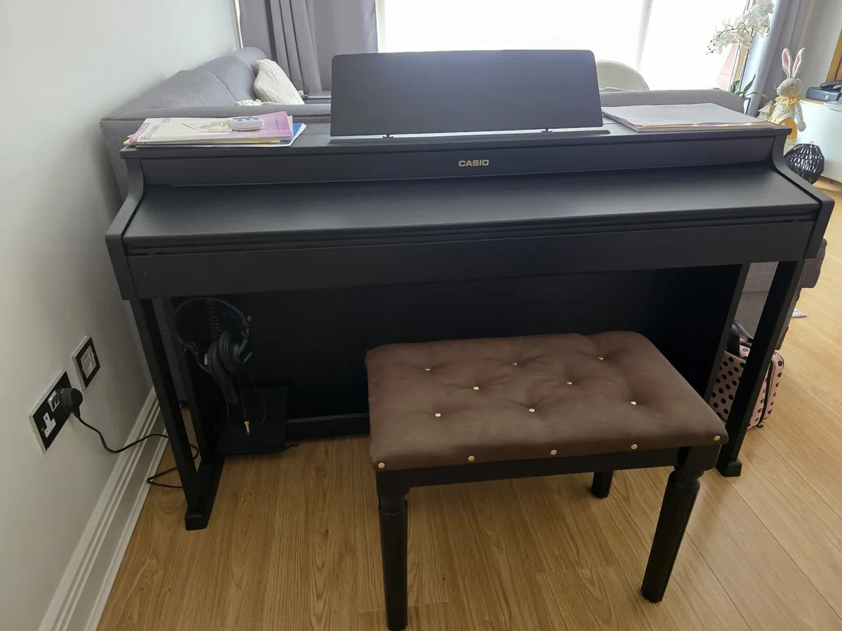 Piano stool - Image 3