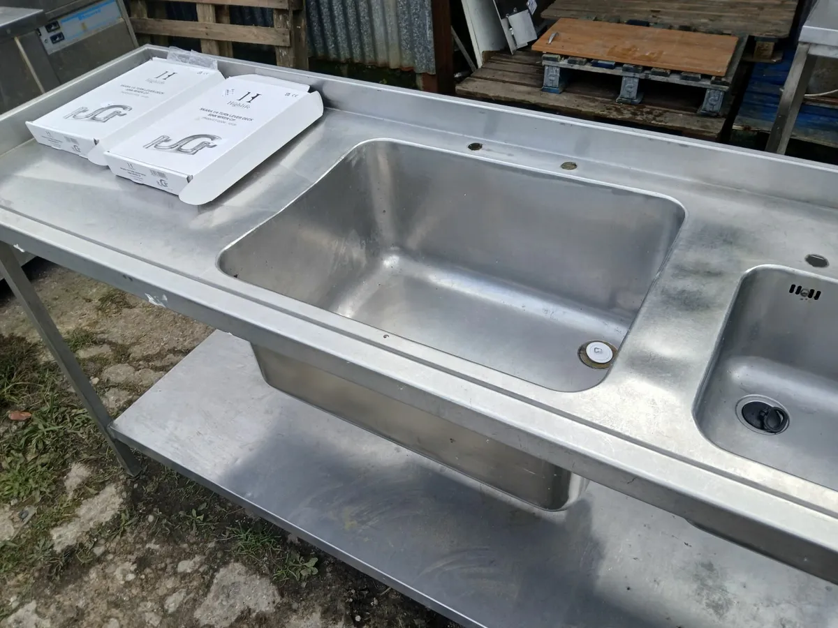 Staneless steel cabbinet double sink unit... - Image 1