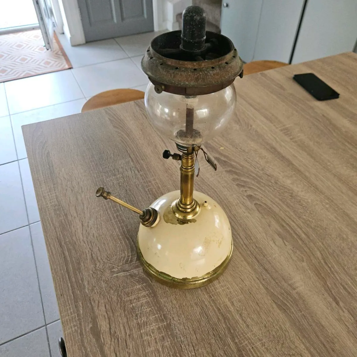 Antique tilley lamp - Image 1