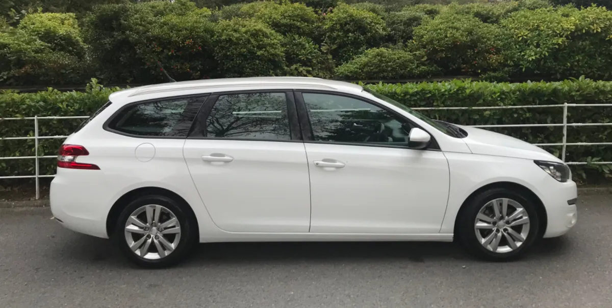 Peugeot 308 Estate 1.6 HDI SW Active - Image 4