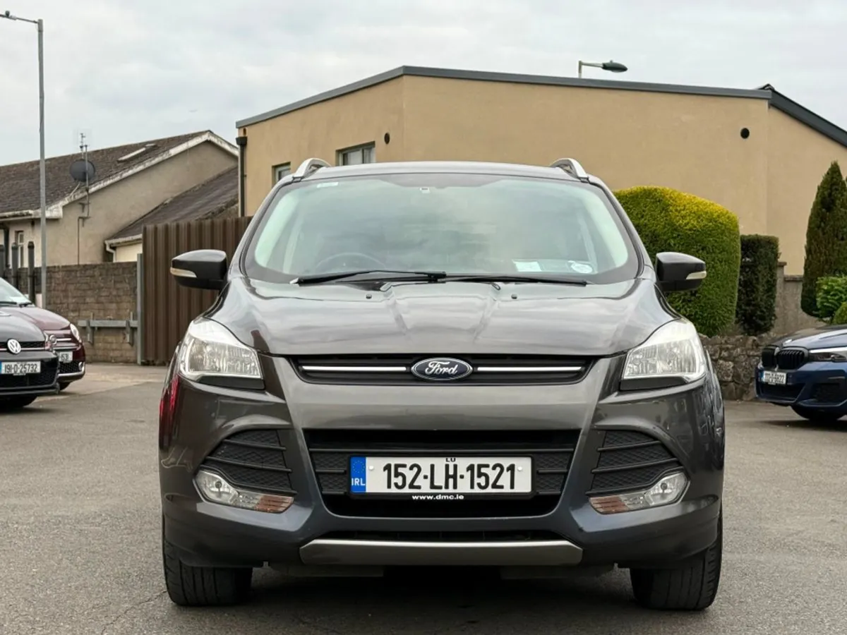 Ford Kuga 2.0 Tdci Zetec 150PS 5DR  low Kms - Image 2
