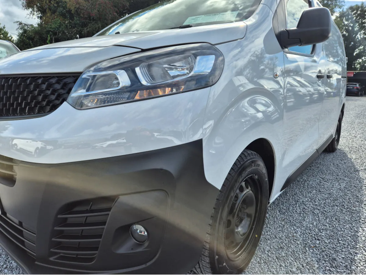 Fiat Scudo 1.5 120HP L2 TECNICO plus €19950 inc va - Image 3