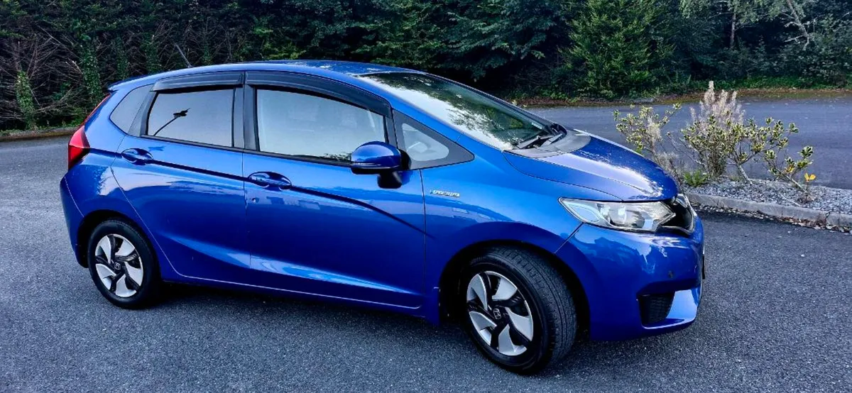 Honda fit Hybrid NEWNCT - Image 2