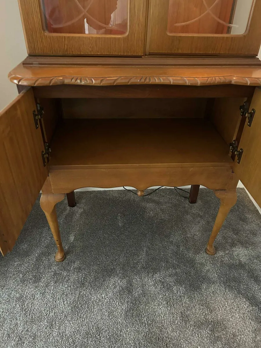 Antique Cabinet - Image 4