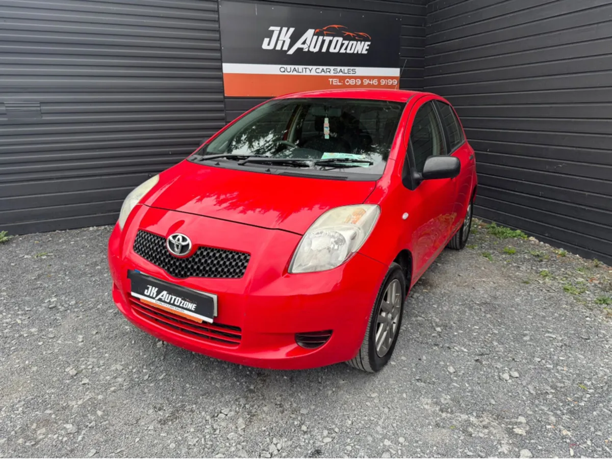 Toyota Yaris 1.0L TERRA 5DR - Image 3