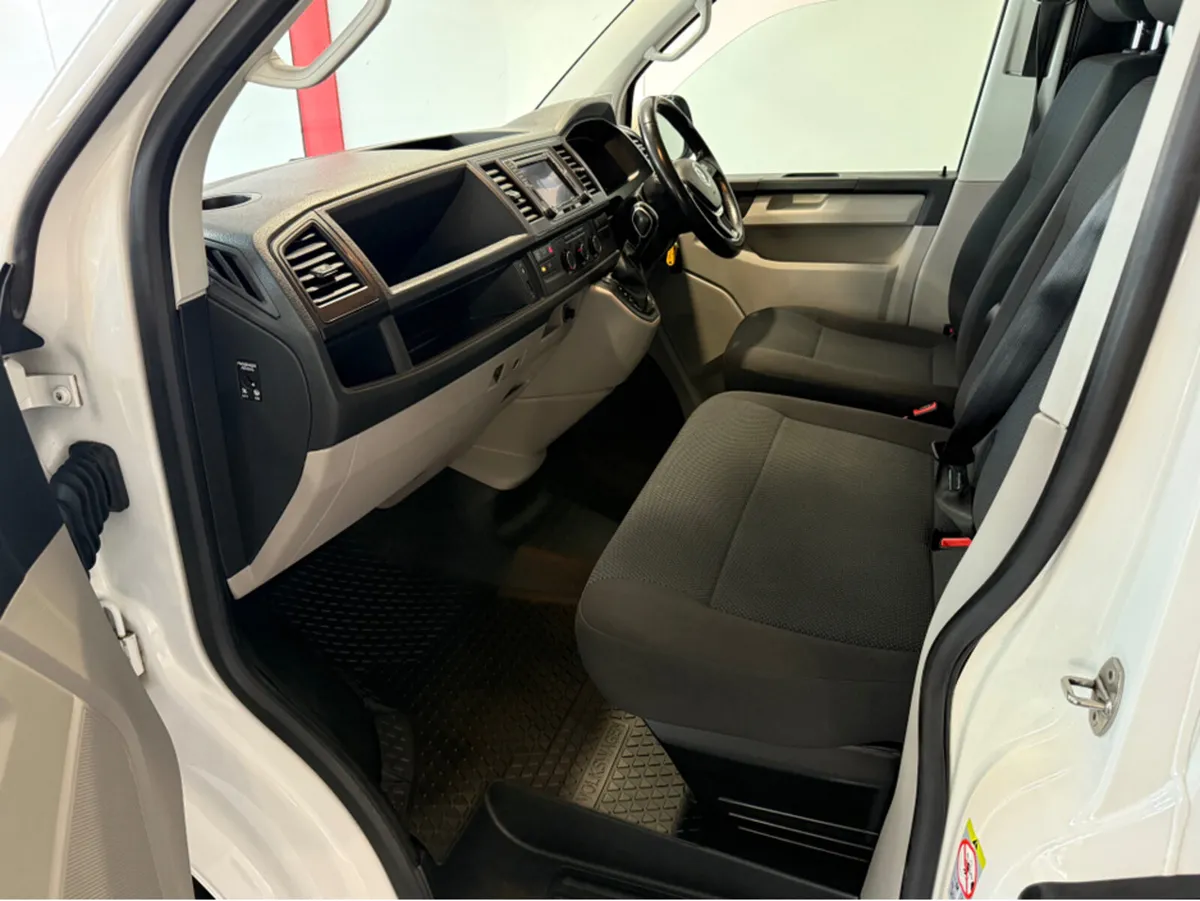 Volkswagen Transporter T6 4 MOTION TDI 150HP D7AUT - Image 4