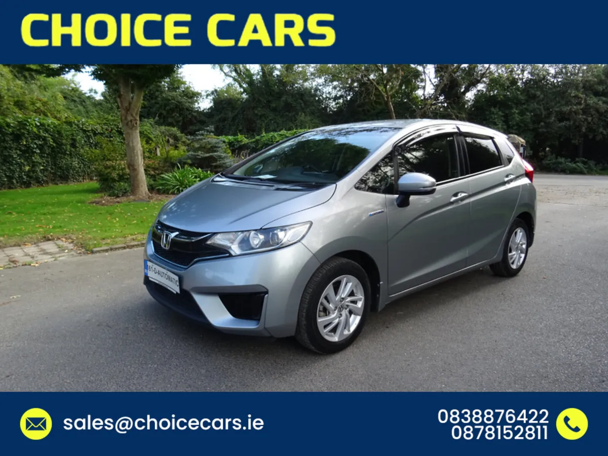 Honda Fit 1.5 AUTO HYBRID L SPEC - Image 2
