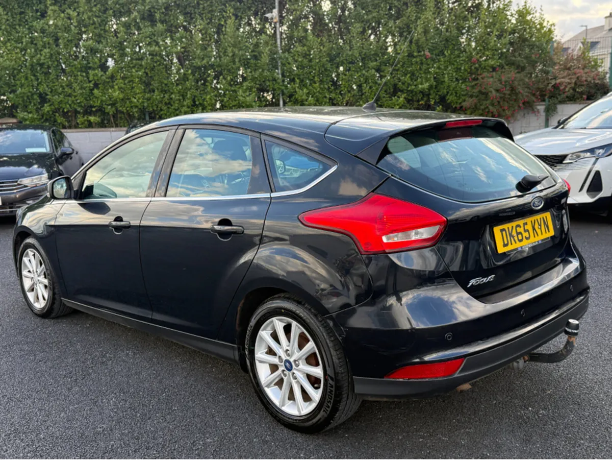 Ford Focus TITANIUM TDCI - Image 4