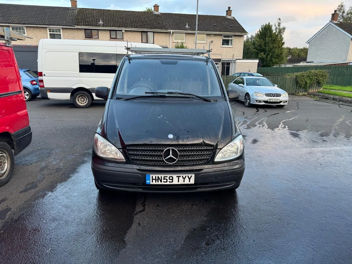 2009 Mercedes-Benz Vito - Image 2