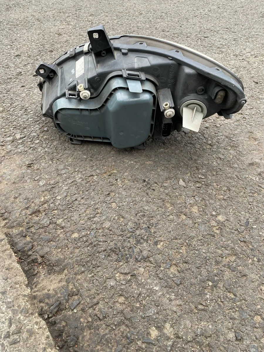 Mercedes Vito 2003-2011 W639 - Image 2