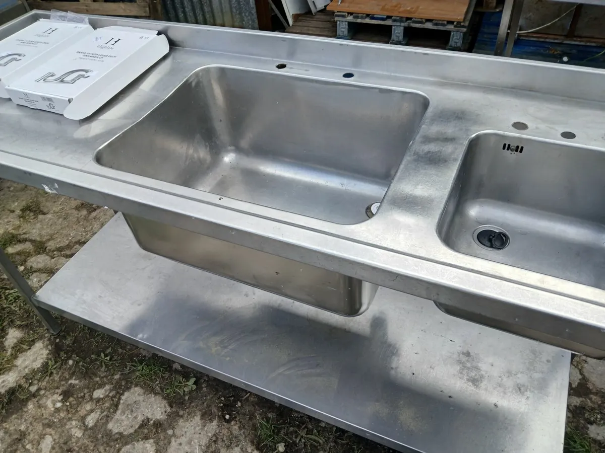 Staneless steel cabbinet double sink unit.... - Image 2