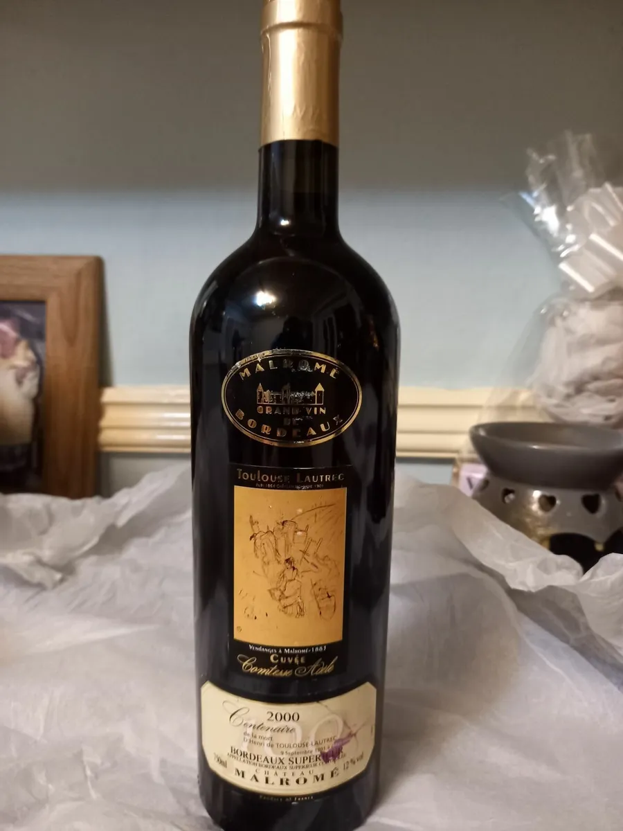 Im selling a bottle of vintage wine - Image 2