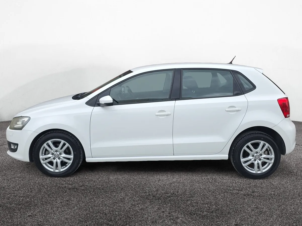 Volkswagen Polo Automatic - Image 4