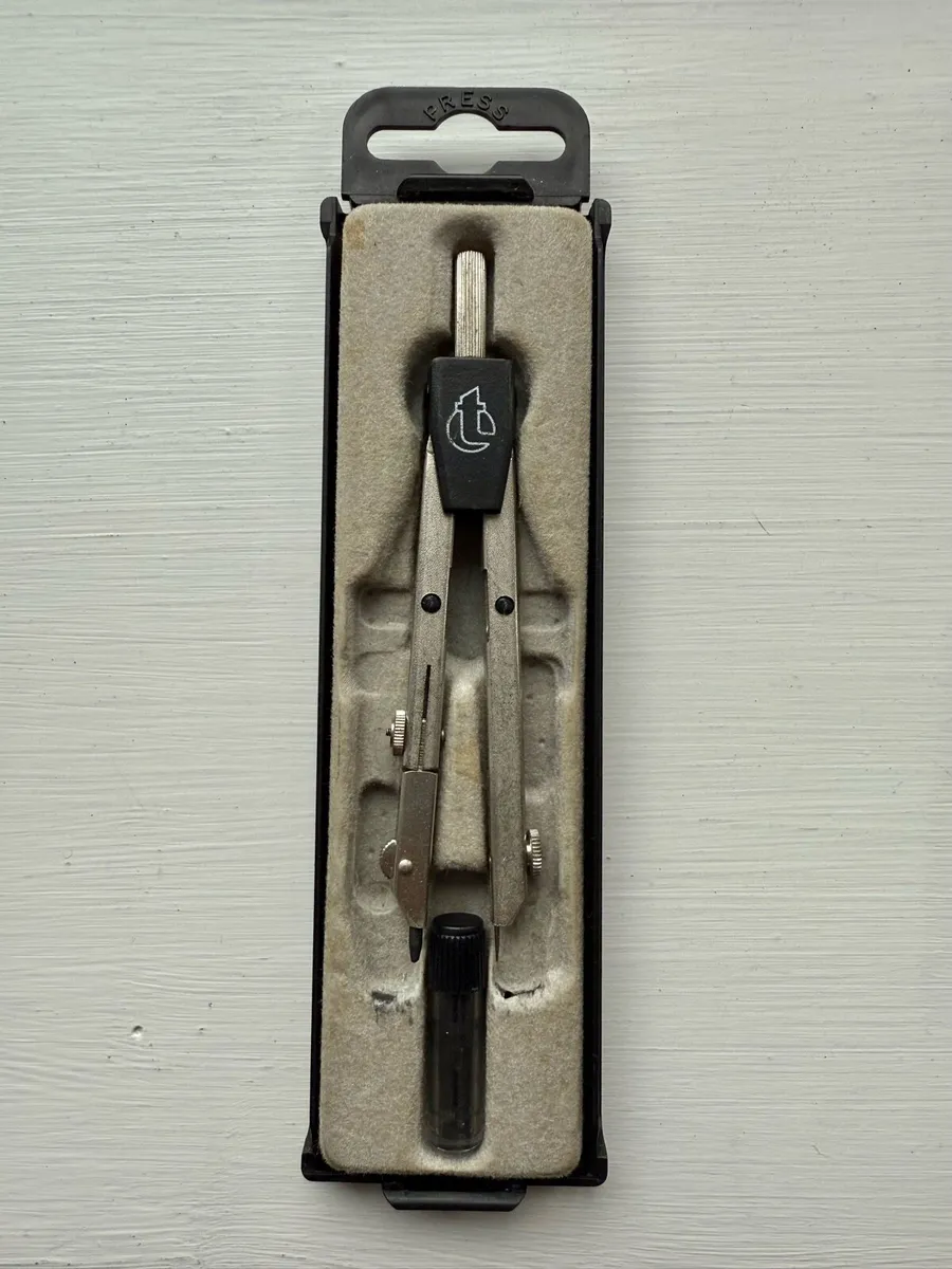 Metal drawing compass - Image 1
