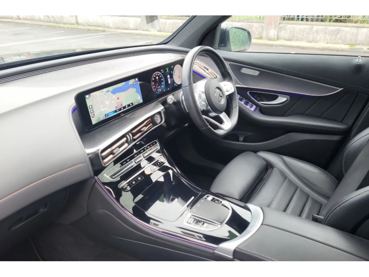 Mercedes-Benz EQC 400 AMG LINE PREMIUM 4MATIC *** - Image 3