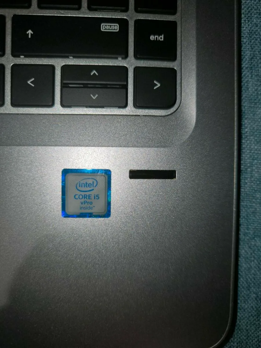 Hp EliteBook 840 G3 120gb SSD, 500gb and 8gb ram - Image 3