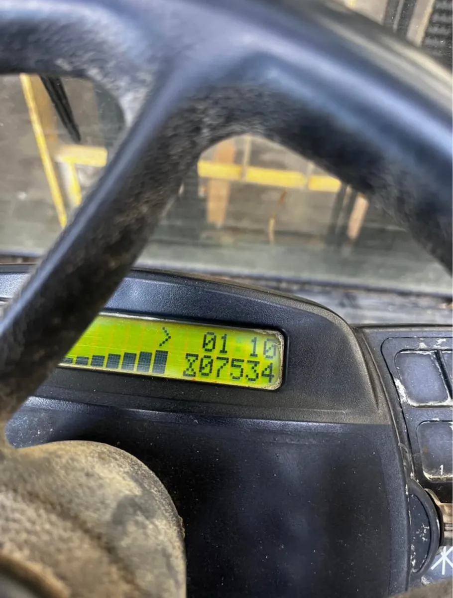 Hyster forklift 3 ton - Image 3