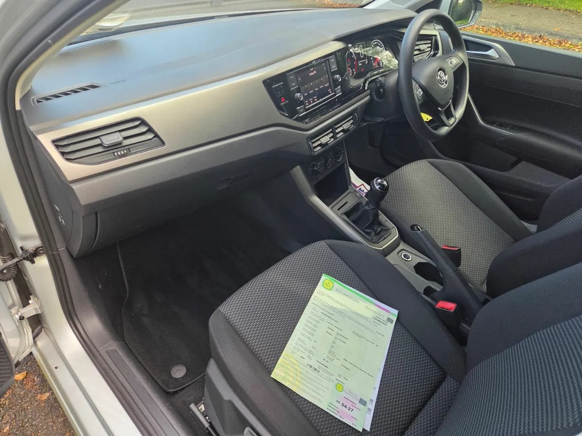 Volkswagen Polo 2019 - Image 2