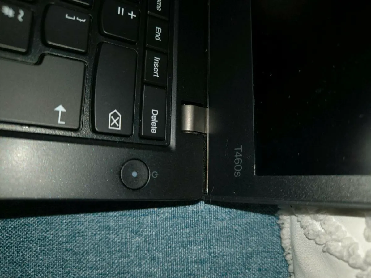 Lenovo thinkpad T460s 240gb storage 8gb ram i5 - Image 3