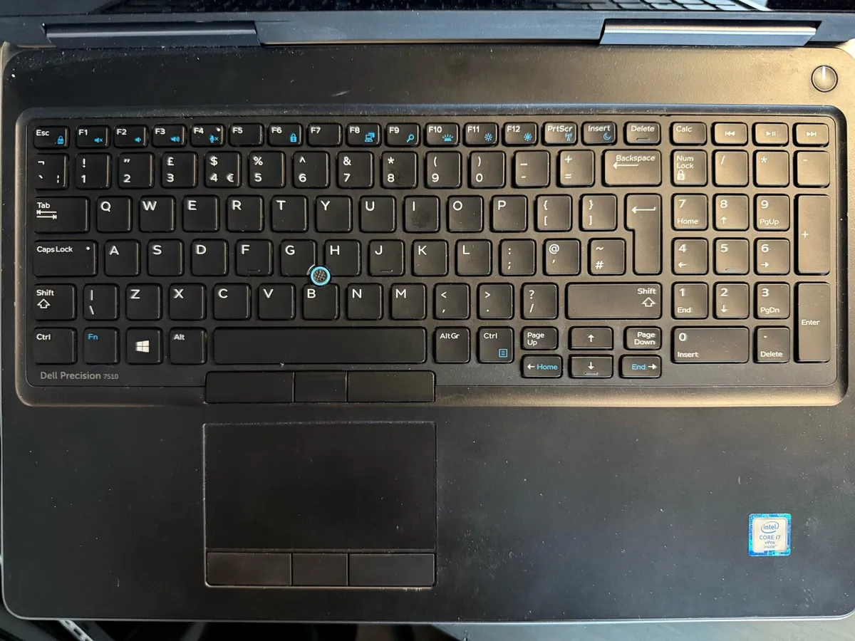 Dell Precision 7510 i7-6820HQ 32GB - Image 2