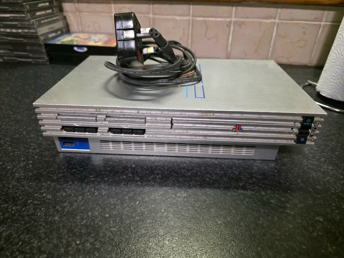 Consoles - Image 2