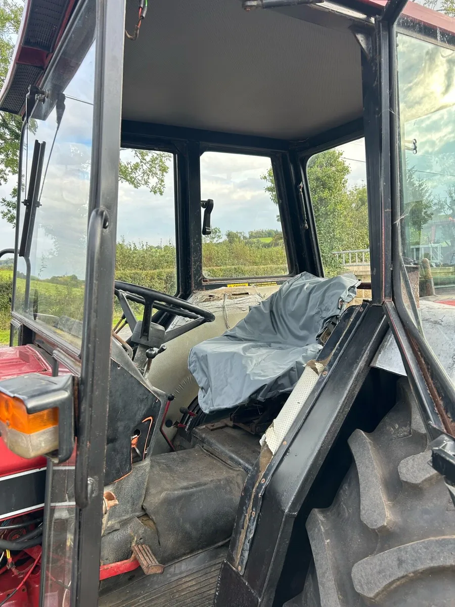 Case international 895 plus loader - Image 4
