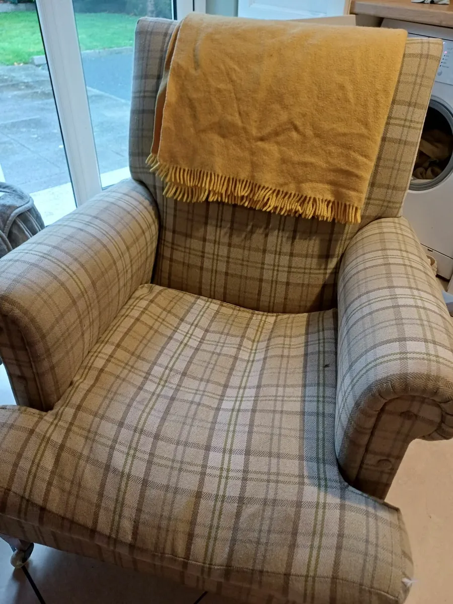 Sofa chair - Image 1