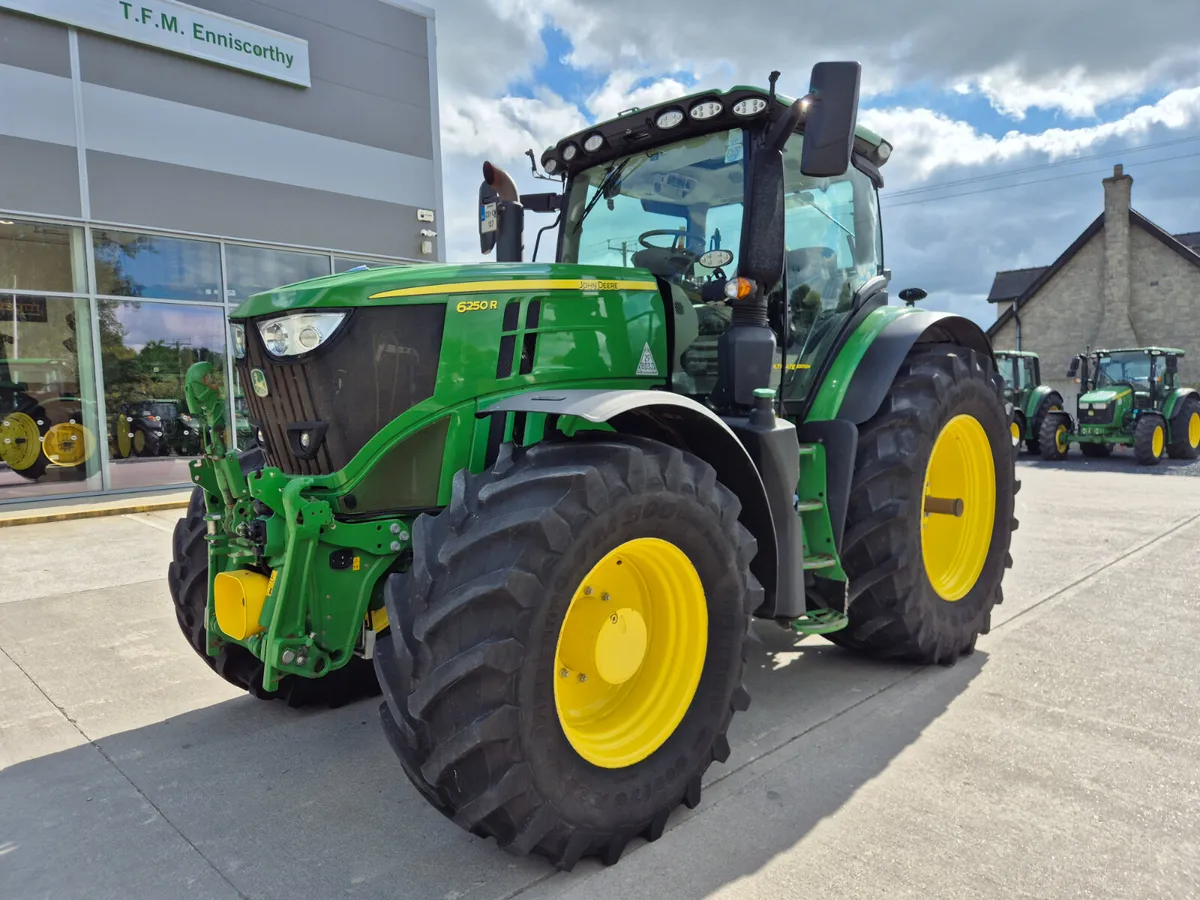 John Deere 6250R 2023 - Image 1