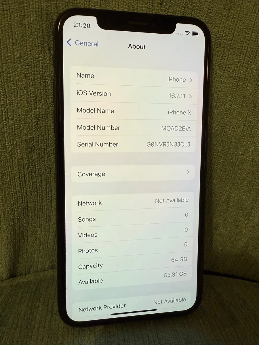 iPhone X 64GB UNLOCKED 90% battery in swords - Image 2