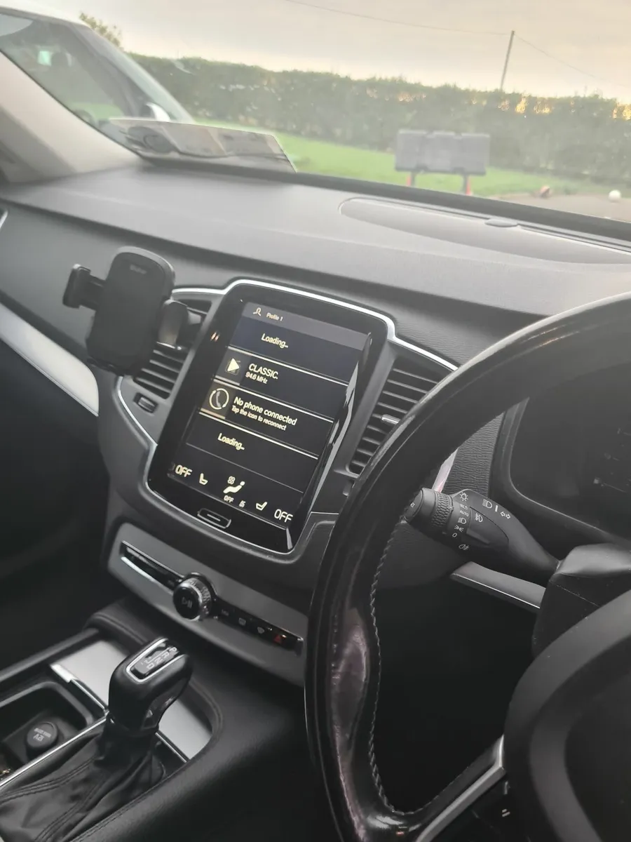 Volvo XC90 2017 - Image 2