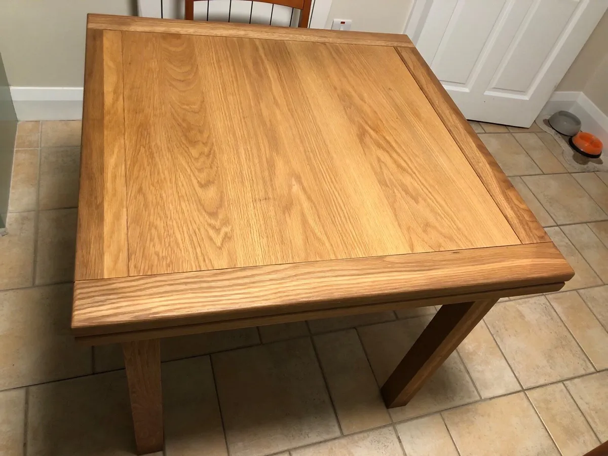 oak Dining Table - Image 1