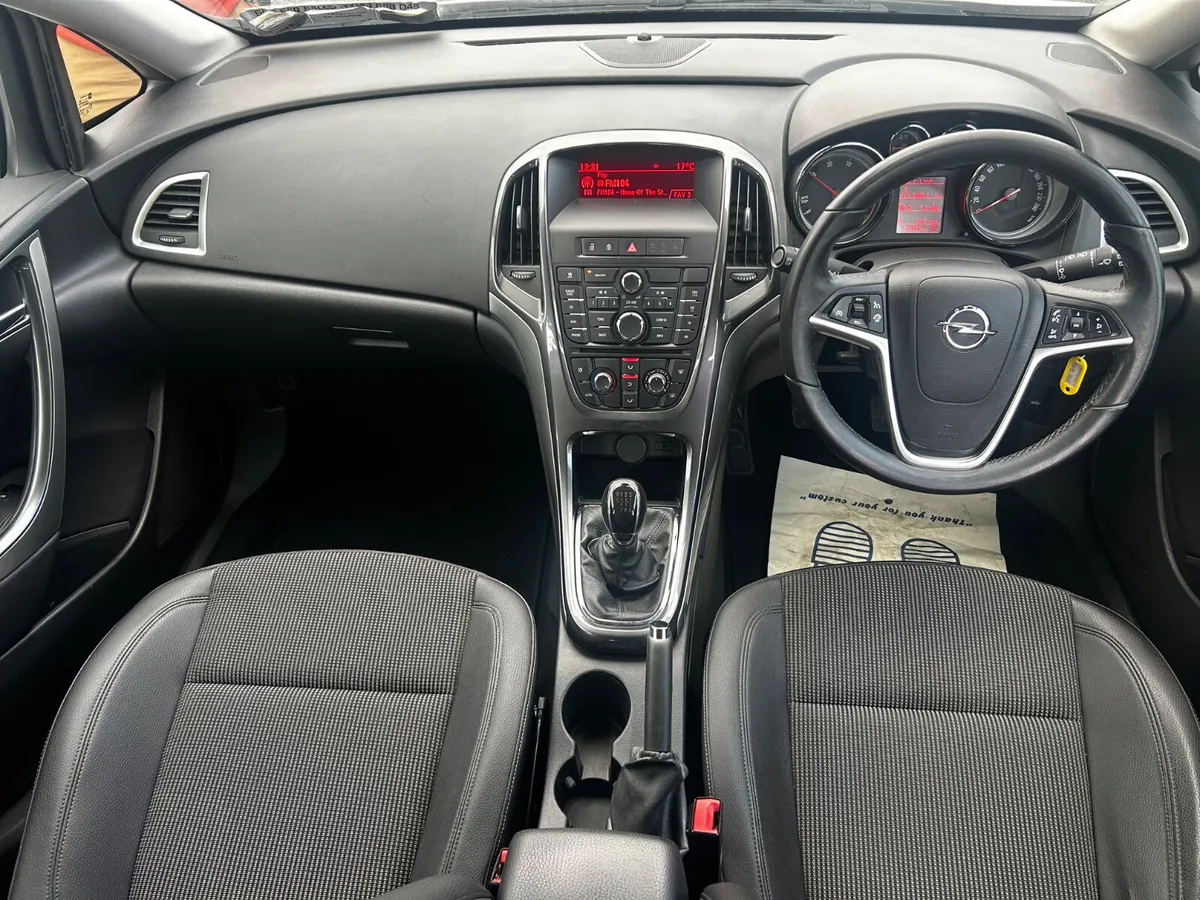 2014 OPEL ASTRA 1.7CDTI SE - Image 2