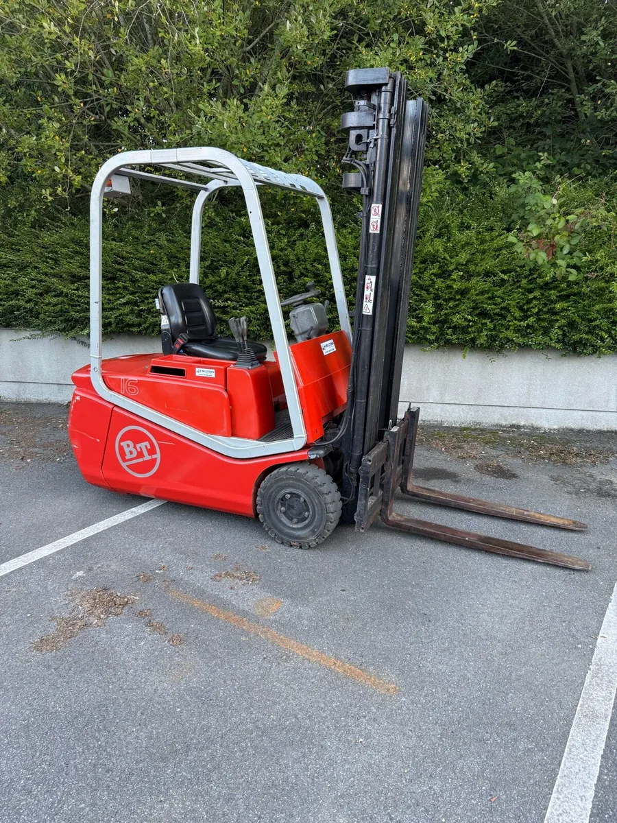 Forklift - Image 1