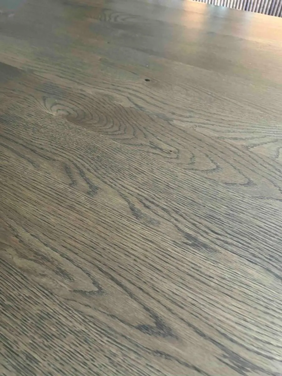 Brown oak dining table - Image 3