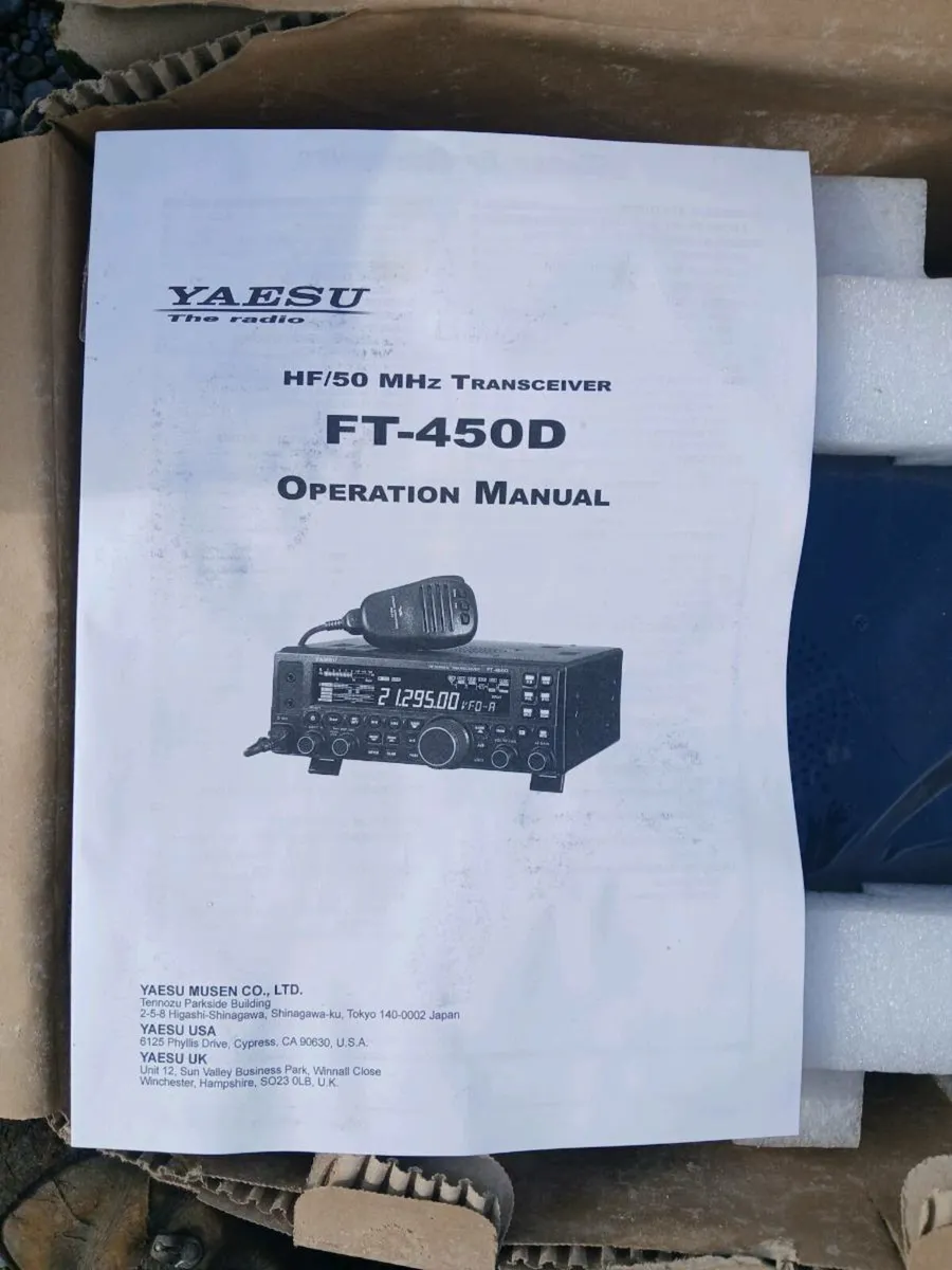 FT 450 transceiver radio