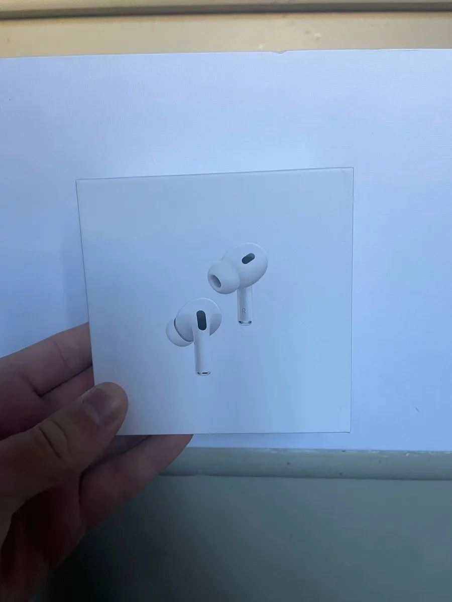 AirPod Pros - Image 1