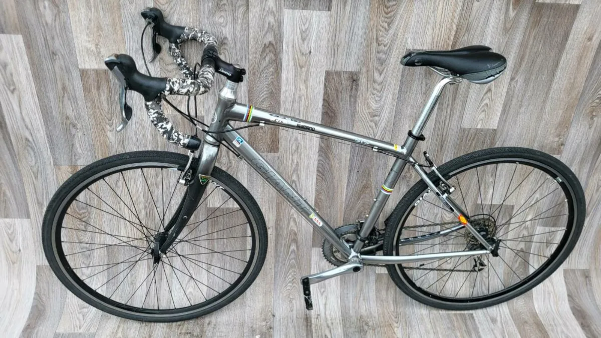 Giant, Gravel, Crs bike - Image 1