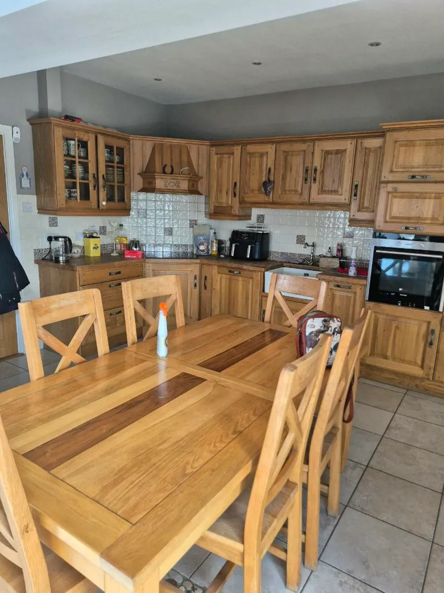 Solid Oak Kitchen with appliances - Image 2
