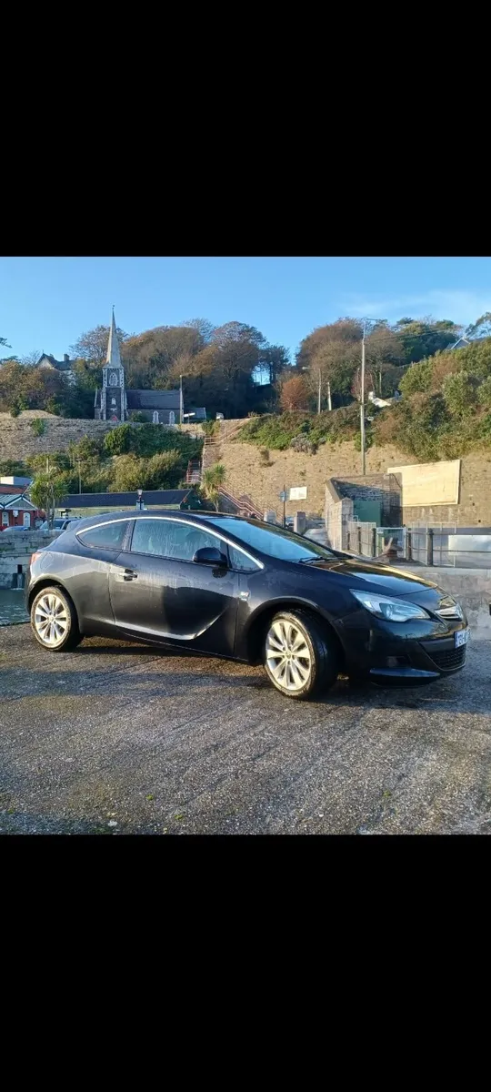 Vauxhall Astra 2013 - Image 2