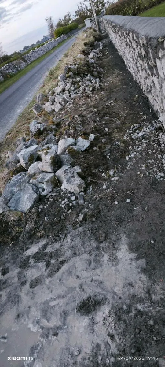 Building stone - Image 1
